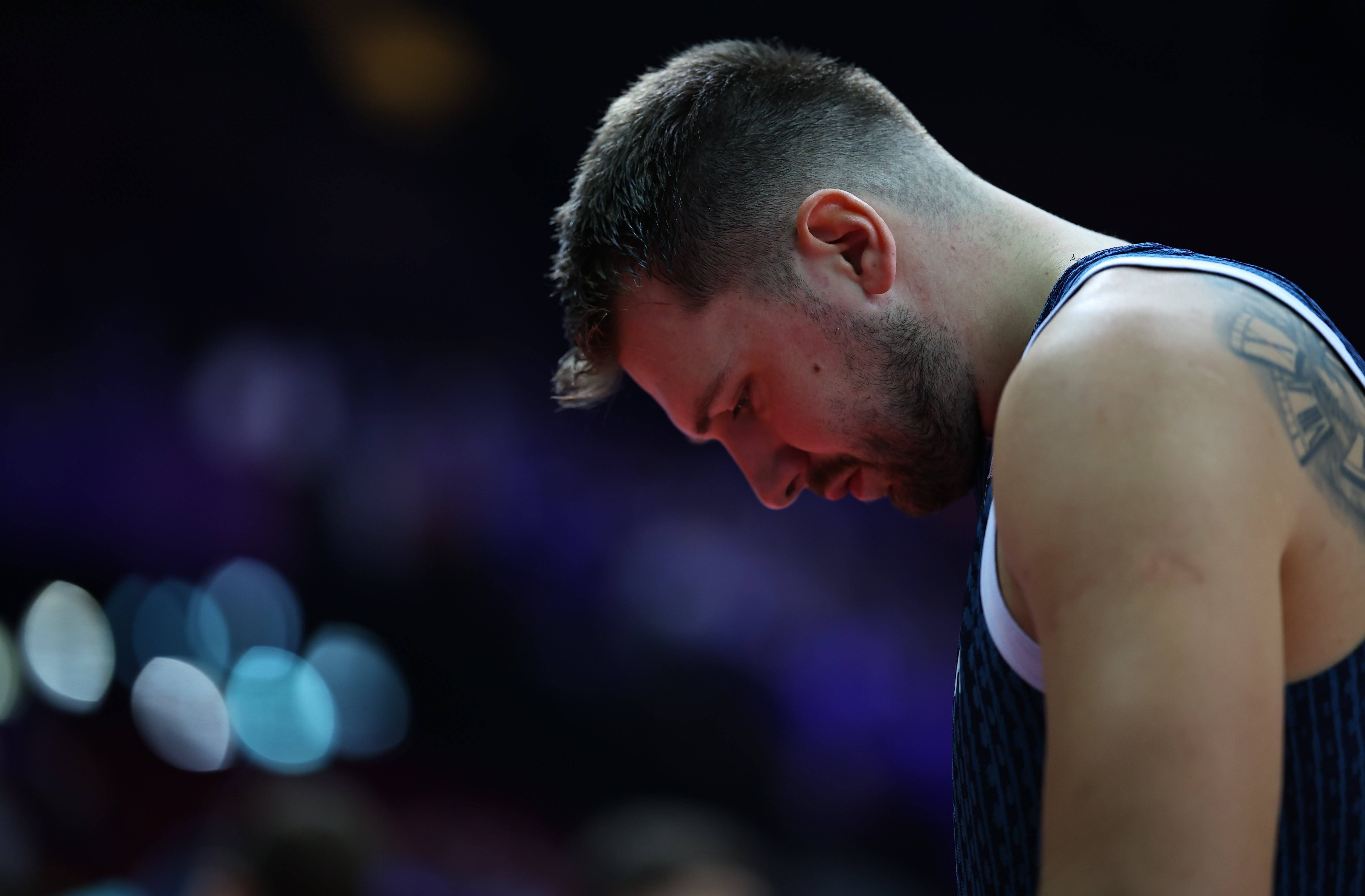 九游中国站 东契奇绝杀带走胜利,21岁首次季后赛已比肩传奇 