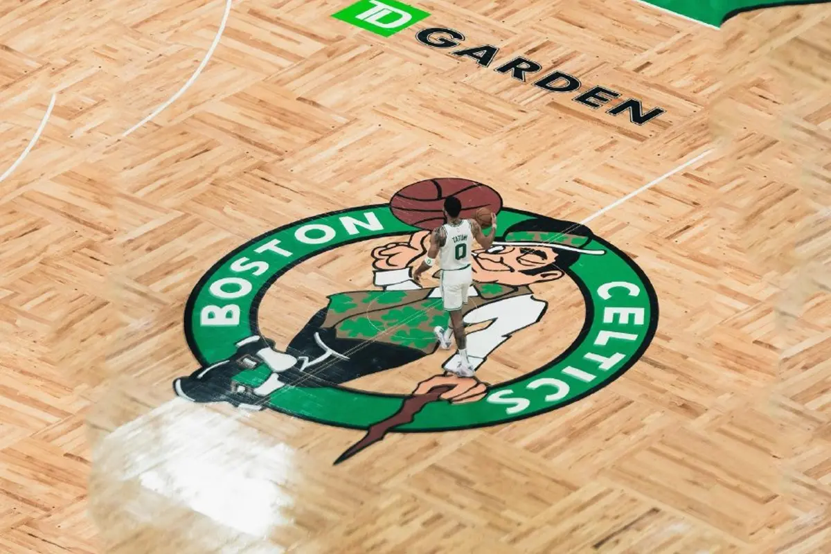 九游中国站集结日波士顿凯尔特人刷新队史纪录：意甲节点到来，压力陡增，团队化学反应显著的简单介绍