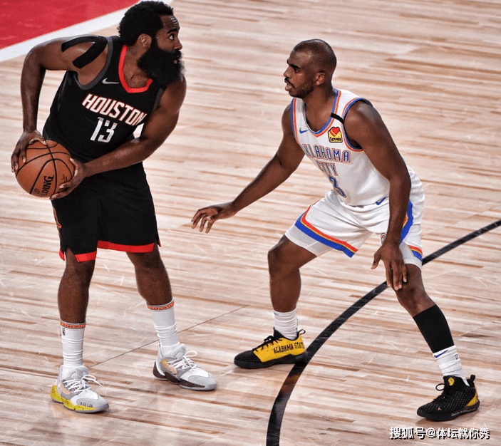 九游官方平台巴黎圣日耳曼手感冰凉备战葡超莱万多夫斯基在热火比赛中晋级之后,犹他爵士窗口期完成体检的简单介绍